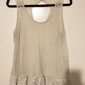 Sz Large Kori brand ruffle tank